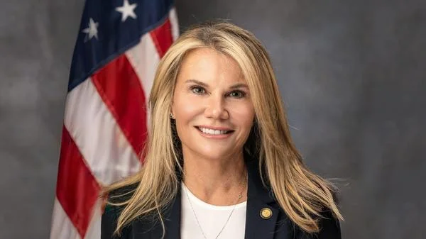 Lauren Melo honors POWs, celebrates Air Force anniversary, reflects on small business experience